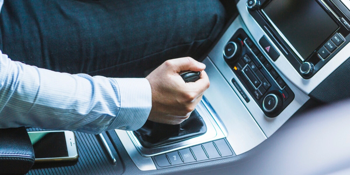 شرح كود "78" في الرخصة التركية: هل يحق لصاحب "الأوتوماتيك" قيادة "المانيوال"؟