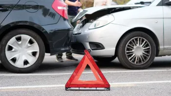 كيف تكشف حوادث السيارة المستعملة برسالة SMS؟ شرح خدمة 5664 (Hasar Kaydı) في 2026