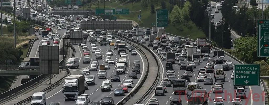 İstanbul Trafiğinde Hayatta Kalma Rehberi 2026: Sinirlerinizi ve Zamanınızı Koruyun