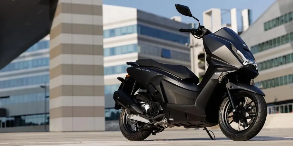 تفعيل رخصة 125cc على شهادة السيارة (B): كيف تقود دراجة نارية "بدون امتحان"؟