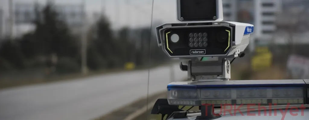 نظام الكاميرات المتجول (Gezici Radar) في 2026: كيف تميز سيارات الرادار المموهة؟