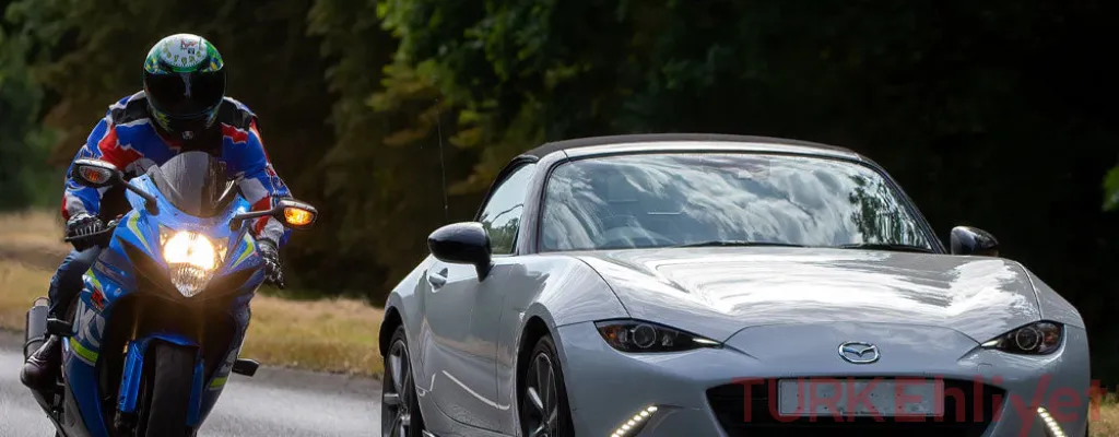 أيهما أفضل في إسطنبول: شراء سيارة أم موتور؟