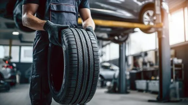 Otomobillerde arkadan çekişli, dört çekerli ve arkadan çekişli araçlar arasındaki fark