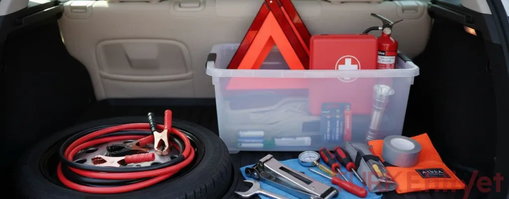 Araba Bagajında Bulunması Gereken Ekipmanlar