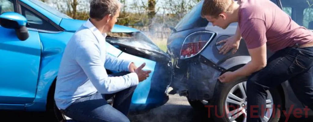Türkiye’de Küçük Trafik Kazası Yaparsan Ne Yapmalısın?