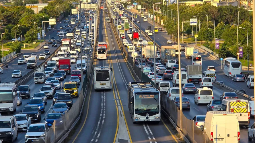 أهم 7 نصائح لتجاوز زحمة المرور في إسطنبول بسهولة