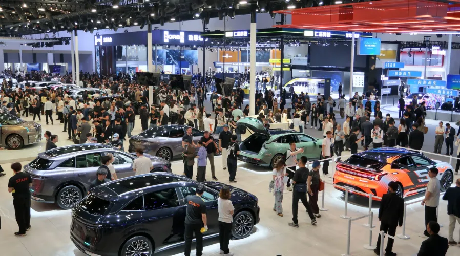 Pekin Otomobil Fuarı 2026'nın En Güçlü Elektrikli Otomobilleri: 1000 Beygir Gücünü Aşan Modeller